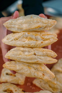 Feta Cheese & Parsley Puff Pastry - 8 Pieces