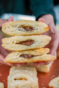 Apricot Turnover Puff Pastry - 8 Pieces
